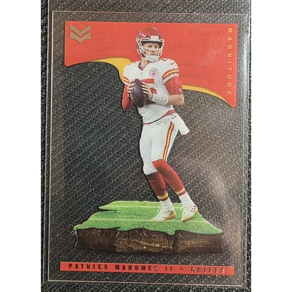 Patrick Mahomes 9 Card Panini lot!!!!!